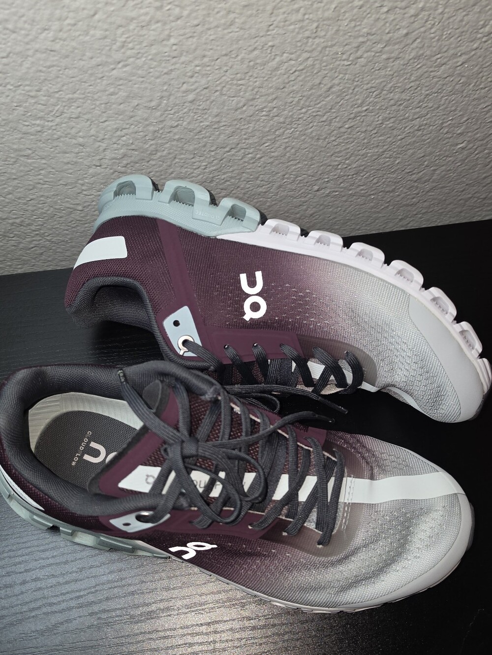 On Cloudflow 3.0 Running Shoes Womens 7.5 Mulberry Mineral Purple Gradient